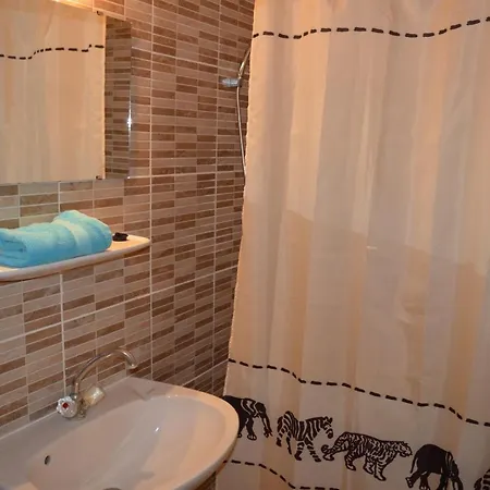 Foldszinti Apartman 3 Fo Reszere 公寓 Balatongyörök